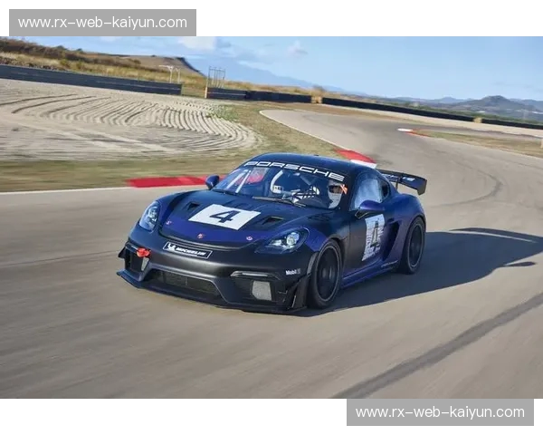 赛车账号：把速度变成你的个人品牌